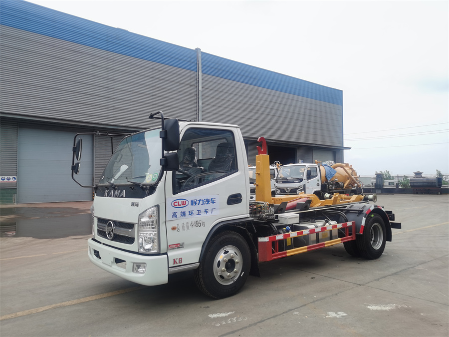 4方凱馬勾臂垃圾車 4方凱馬勾臂垃圾車