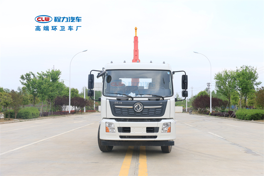 12~16方東風(fēng)天錦勾臂垃圾車(chē) 12~16方東風(fēng)天錦勾臂垃圾車(chē)